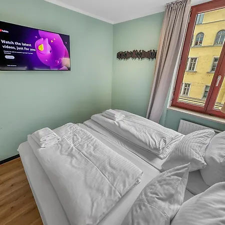 Flatista Homes - Herzog Heinrich Appartement
