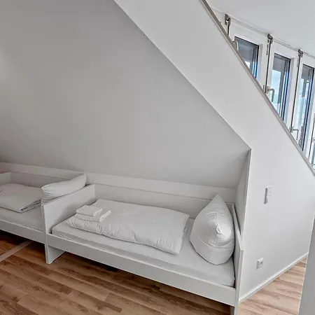 Flatista Homes - Herzog Heinrich Διαμέρισμα *