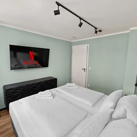 Flatista Homes - Herzog Heinrich Apartment