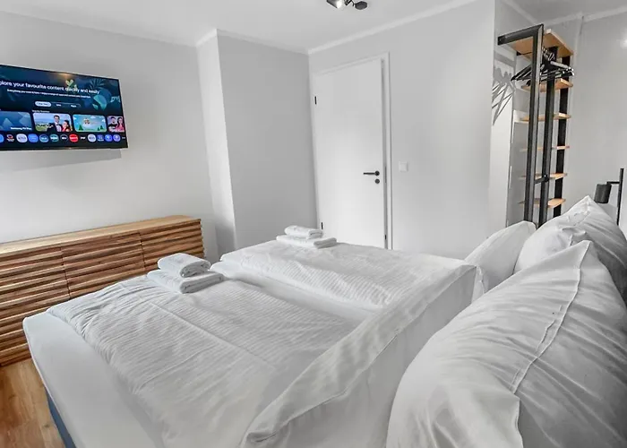 Flatista Homes - Herzog Heinrich *