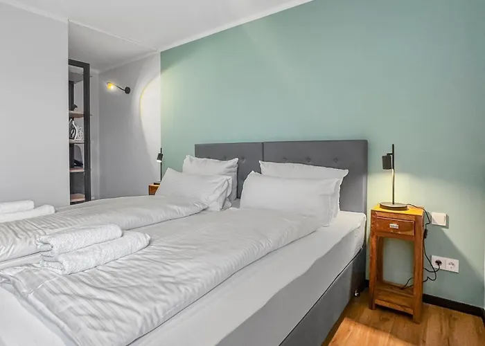 Flatista Homes - Herzog Heinrich Apartment